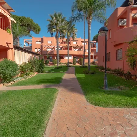 Apartment 2 Bedroom Front Line Flat In Costabella, Marbella,
