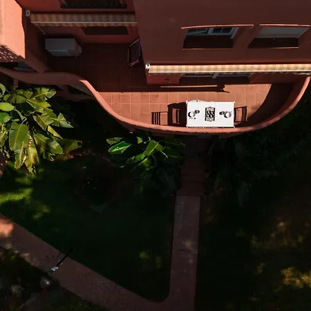 Apartment 2 Bedroom Front Line Flat In Costabella, Marbella,