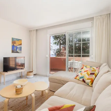 2 Bedroom Front Line Flat In Costabella, Marbella, Apartment *